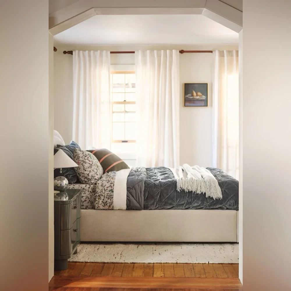 Anthropologie Trova Velvet Quilt Queen - Picture 2 of 8